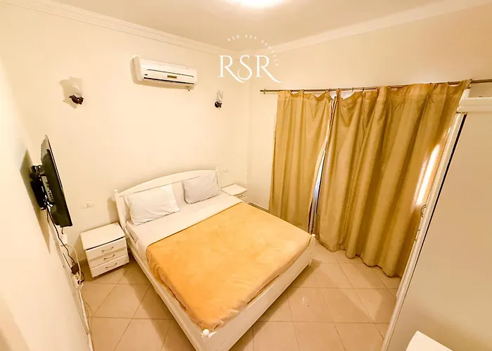 With A Private Roof , Pool , Garden Appartement Hurghada