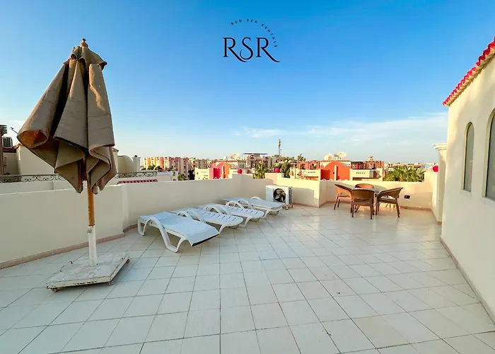 Appartement With A Private Roof , Pool , Garden *