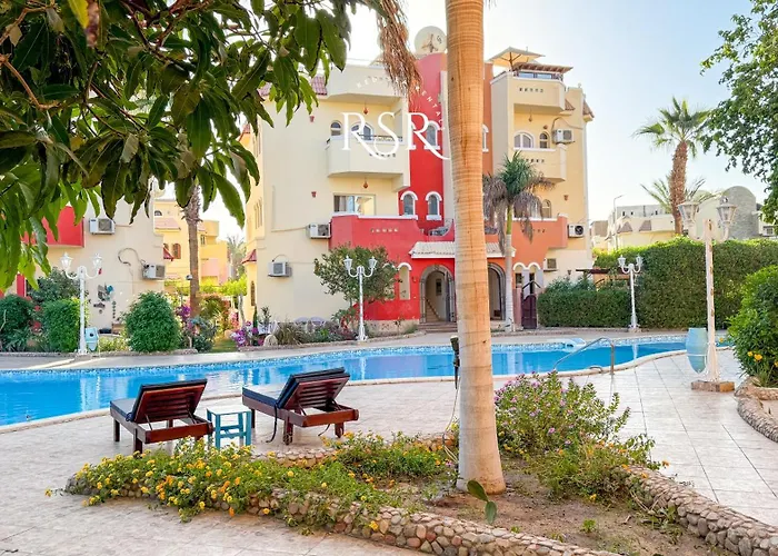 With A Private Roof , Pool , Garden Appartement Hurghada